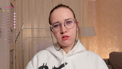 Watch eadlinboor recorded live streams from Chaturbate on 2024/04/12, Cam Archive