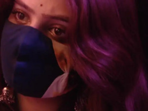 Watch golden_shine recorded live streams from Stripchat on 2024/05/10, Cam Archive