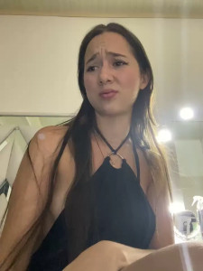 Watch liz_taylor_24 recorded live streams from Stripchat on 2024/08/14, Cam Archive