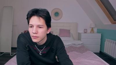 Watch Part 4 kira_kiro recorded live streams from CAM4 on 2023/08/10, Cam Archive