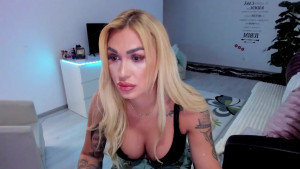 Watch GlossyDiamondX recorded live streams from Stripchat on 2024/09/15, Cam Archive