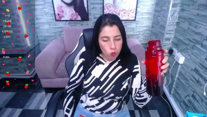 Watch valerie_b recorded live streams from Chaturbate on 2024/10/04, Cam Archive