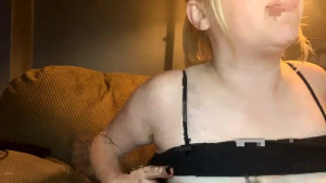 Watch valaragold recorded live streams from Chaturbate on 2024/10/08, Cam Archive