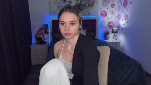 Watch EmiJune recorded live streams from Stripchat on 2024/12/04, Cam Archive