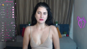 Watch alianna_solo_kiss recorded live streams from Chaturbate on 2024/12/13, Cam Archive