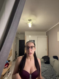 Watch Ladylovess03 recorded live streams from Stripchat on 2025/02/09, Cam Archive