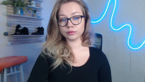 hollyBB
