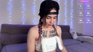 Watch kittie_bear recorded live streams from Chaturbate on 2025/03/02, Cam Archive