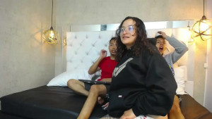 Watch DesireeFrost_fx recorded live streams from CAM4 on 2025/03/13, Cam Archive