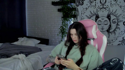 Watch uwu_eva recorded live streams from Chaturbate on 2025/03/22, Cam Archive