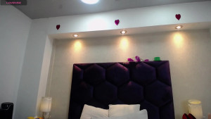 Watch danii_diaz recorded live streams from Chaturbate on 2025/03/22, Cam Archive