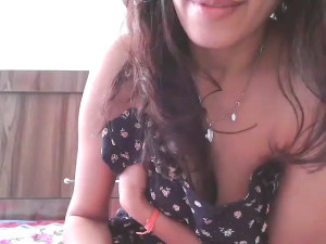 Watch lustybustyqueen recorded live streams from Stripchat on 2025/03/23, Cam Archive