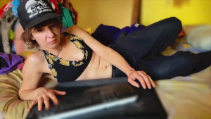 tomboy_titties