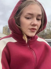 Watch AnieMiller recorded live streams from Stripchat on 2025/03/24, Cam Archive