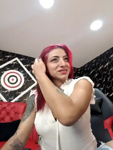 Watch TAFITASLAVE recorded live streams from Stripchat on 2025/03/24, Cam Archive