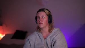 Watch amiamore recorded live streams from Chaturbate on 2025/03/24, Cam Archive