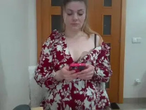 Watch Adelyxvex recorded live streams from Stripchat on 2025/03/24, Cam Archive