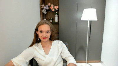 Watch MaydaBurby recorded live streams from Stripchat on 2025/05/24, Cam Archive