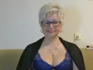 Watch MatureLidia recorded live streams from Stripchat on 2025/05/25, Cam Archive