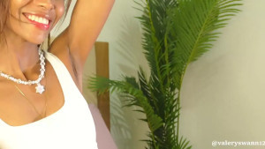 Watch Valery_Swan1 recorded live streams from Chaturbate on 2025/05/27, Cam Archive