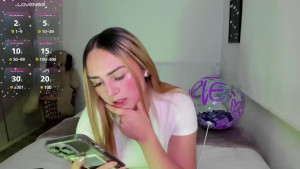 Watch sophi_mooreno recorded live streams from Stripchat on 2025/05/30, Cam Archive