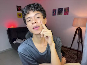 Watch MyLatinHotBoys recorded live streams from Stripchat on 2025/06/04, Cam Archive