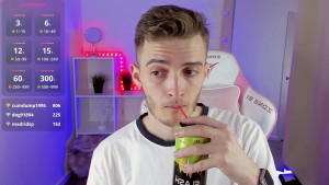 Watch spider____man recorded live streams from Chaturbate on 2025/06/06, Cam Archive