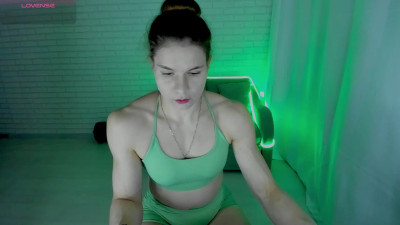 Watch lisa_ree recorded live streams from Chaturbate on 2025/06/06, Cam Archive