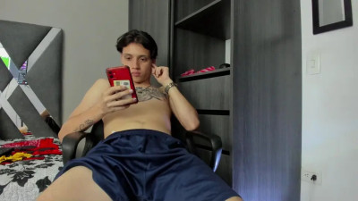 Watch eric_colyns recorded live streams from CAM4 on 2025/06/07, Cam Archive