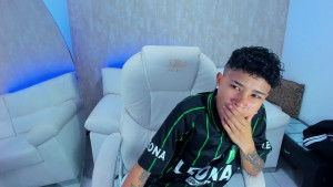 Watch nova_sex1 recorded live streams from Chaturbate on 2025/06/25, Cam Archive