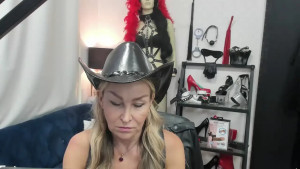 Watch crystalxohotty recorded live streams from Chaturbate on 2025/06/24, Cam Archive