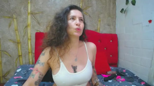 Watch Leyla_Horny_Bg recorded live streams from CAM4 on 2025/06/23, Cam Archive