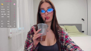 Watch nadyayax recorded live streams from Chaturbate on 2025/06/21, Cam Archive