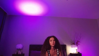 Watch Denise_Garciia recorded live streams from Stripchat on 2025/06/20, Cam Archive