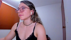 Watch lolawinx_ recorded live streams from Chaturbate on 2025/06/19, Cam Archive