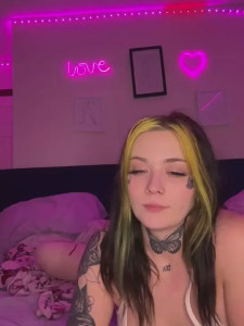 Watch babybankssxo recorded live streams from Stripchat on 2025/06/19, Cam Archive
