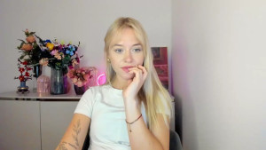 Watch CindyGlam recorded live streams from BongaCams on 2025/06/19, Cam Archive