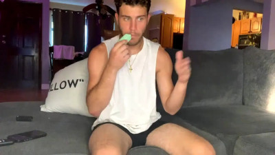 Watch wentbrokeonstrippers recorded live streams from Chaturbate on 2025/06/17, Cam Archive