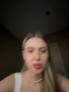 Watch Vaelvix recorded live streams from Stripchat on 2025/06/17, Cam Archive
