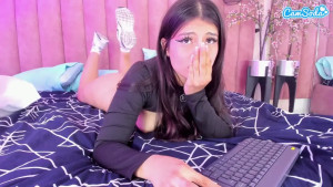 Watch carolinemoreno recorded live streams from Camsoda on 2025/06/19, Cam Archive