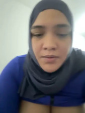 Watch sweetmuslim01 recorded live streams from Stripchat on 2025/06/19, Cam Archive