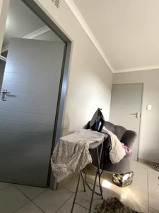 MissLola27