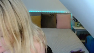 Watch nicolelinharts recorded live streams from Chaturbate on 2025/08/05, Cam Archive