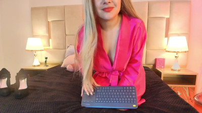 Watch dulce_ferrer17 recorded live streams from Stripchat on 2025/08/06, Cam Archive