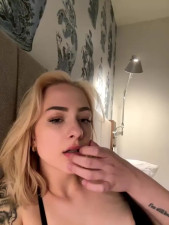 Watch DaryaDoll recorded live streams from Stripchat on 2025/08/06, Cam Archive