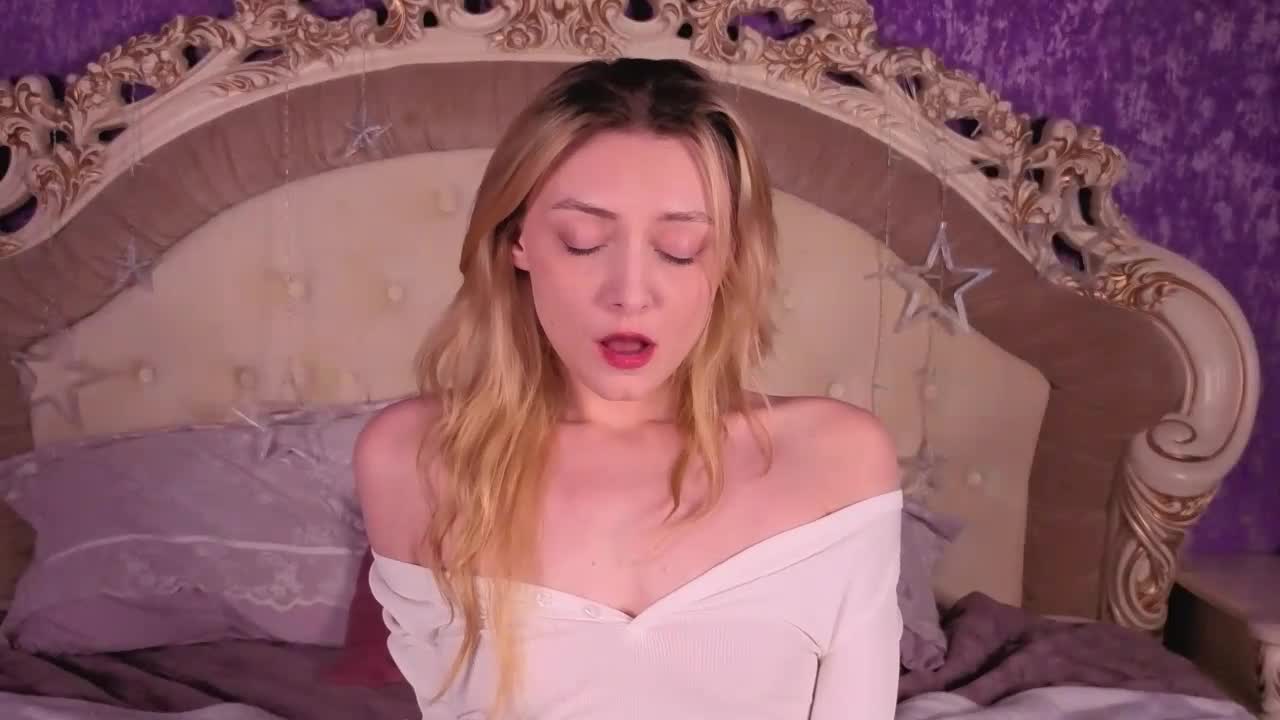 Watch CindyFors recorded live streams from Stripchat on 2026/02/21, Cam Archive