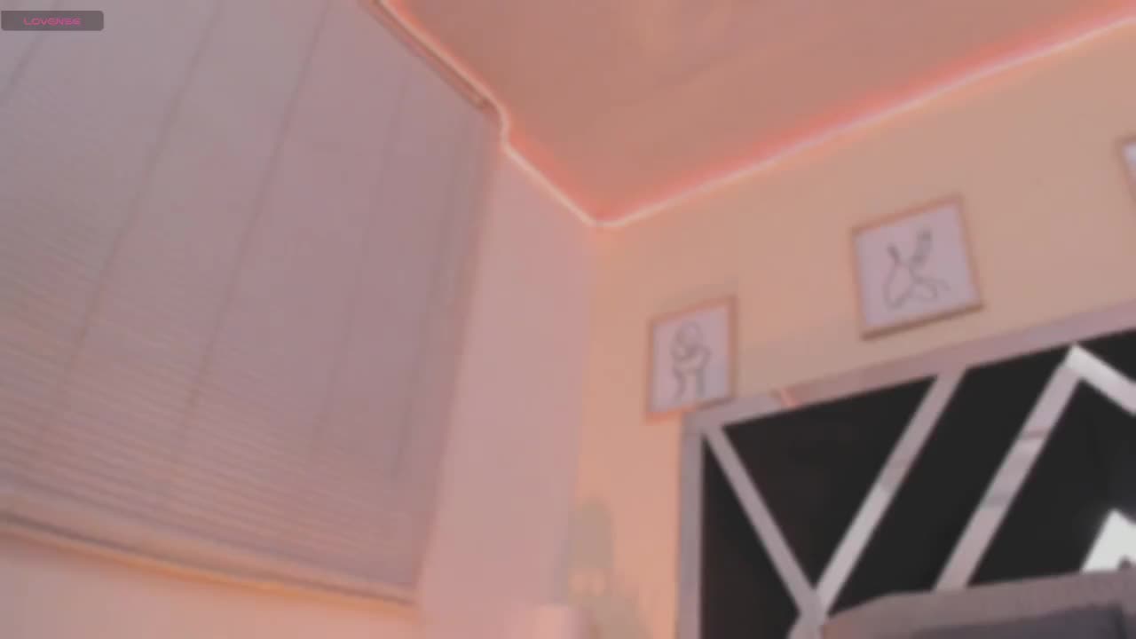 Watch marian_pinzon recorded live streams from Stripchat on 2026/02/21, Cam Archive