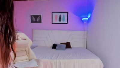 Watch fressittalove01 recorded live streams from Stripchat on 2026/02/19, Cam Archive