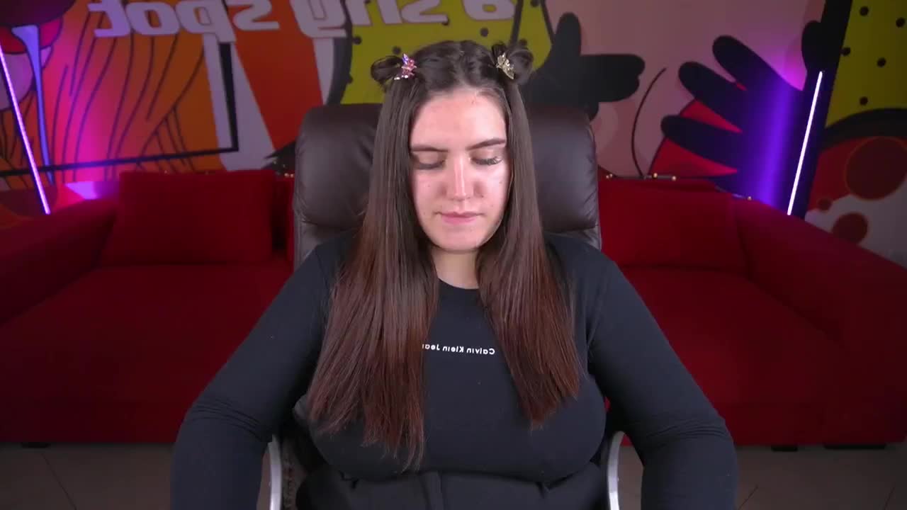 Watch lunapearll recorded live streams from Stripchat on 2026/02/19, Cam Archive