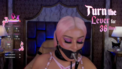 Watch soffiqueen recorded live streams from Stripchat on 2026/02/18, Cam Archive